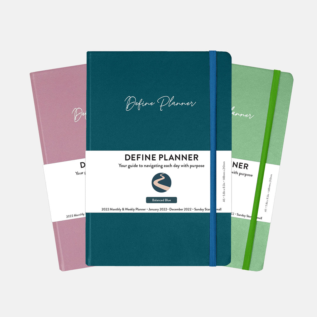 2022 monthly and weekly planners. start on sunday and run from january 2022 to december 2022. Come in a5 size and three colors: blue, pink, and green.